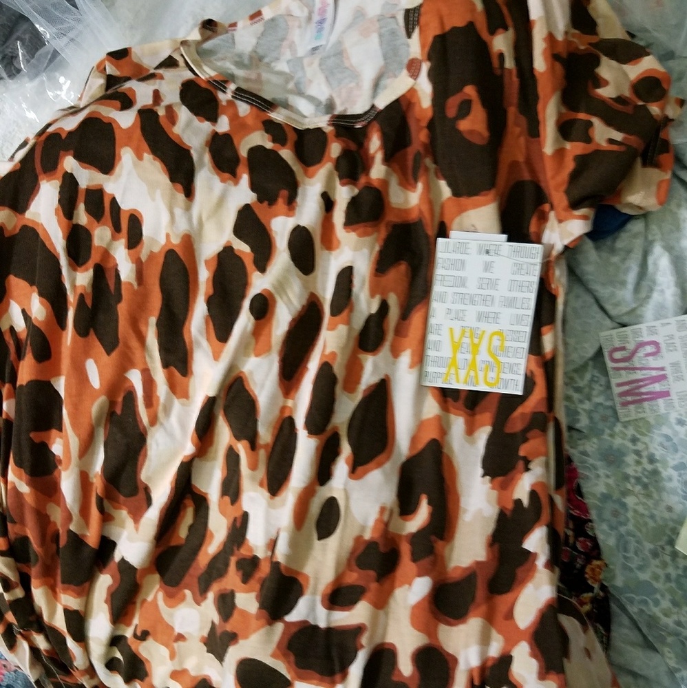Bnwt lularoe Xxs perfect tee leopard unicorn